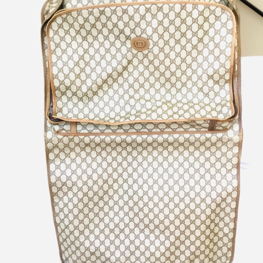 Gucci Luggage - Picture 7 of 10